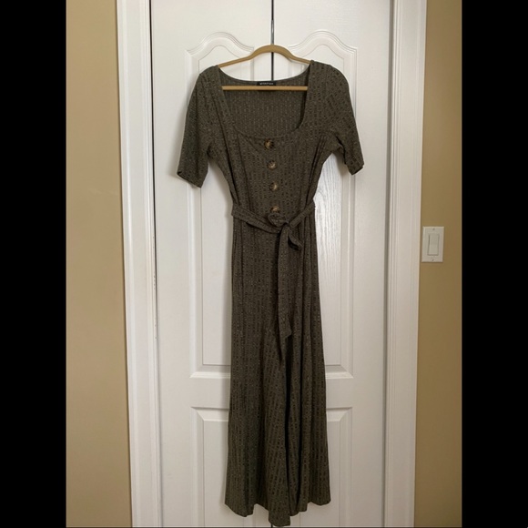 MINKPINK wide leg jumpsuit w/ short sleeve - Picture 1 of 2